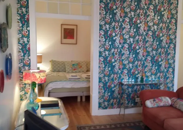 Feels - Gardens And River Lissabon