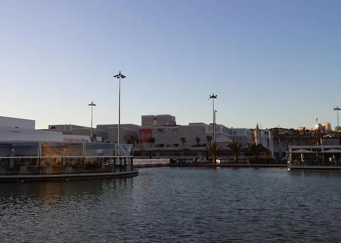 Feels - Gardens And River *