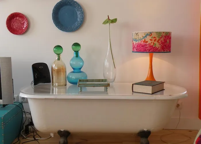 Feels - Gardens&river